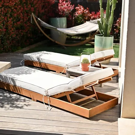 Modern And Bright Vacation *