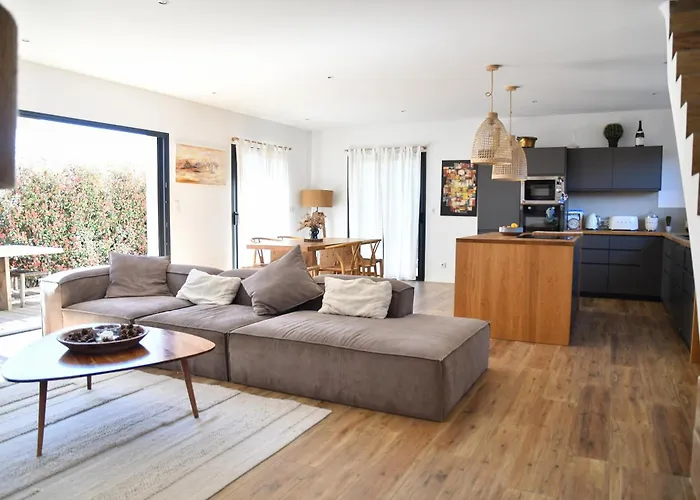 Dom wakacyjny Modern And Bright Vacation