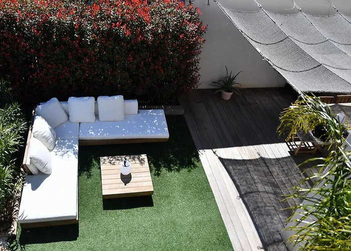 Modern And Bright Vacation Dom wakacyjny Bormes-les-Mimosas