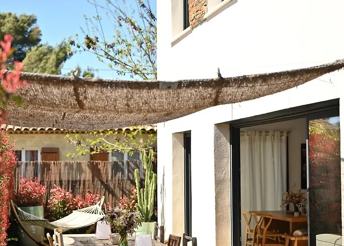 Modern And Bright Vacation * Bormes-les-Mimosas